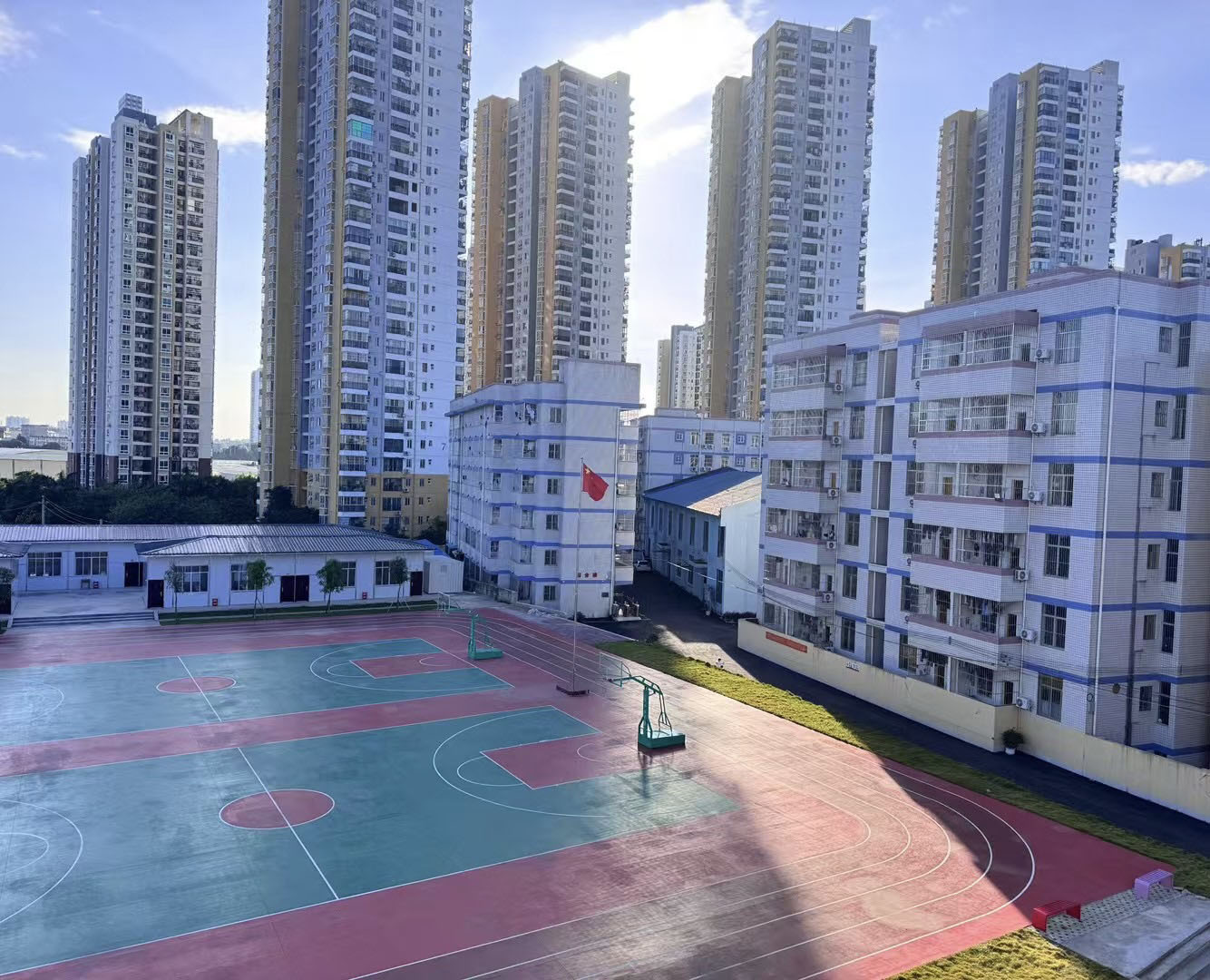 校园晚霞